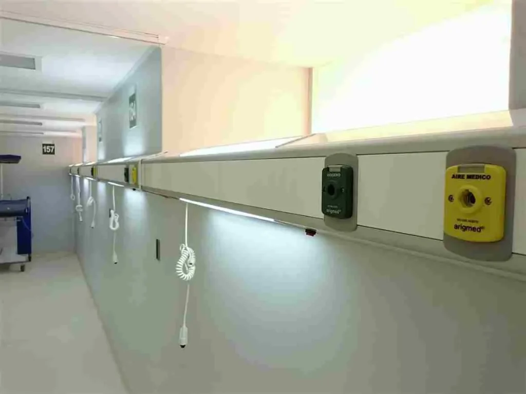panel cabecera hospitalaria UCI